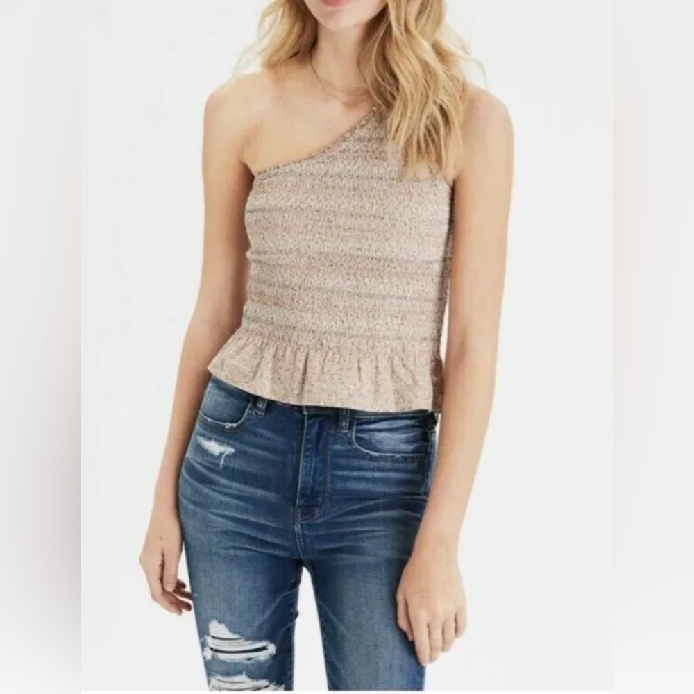 41- American eagle one should stretch top with floral detailing & ruffles